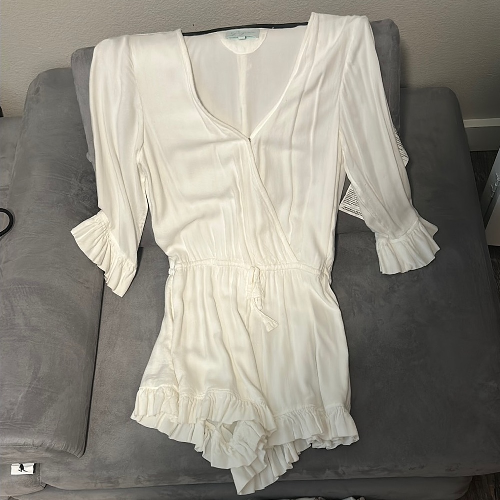 Piyama White Ruffle Romper